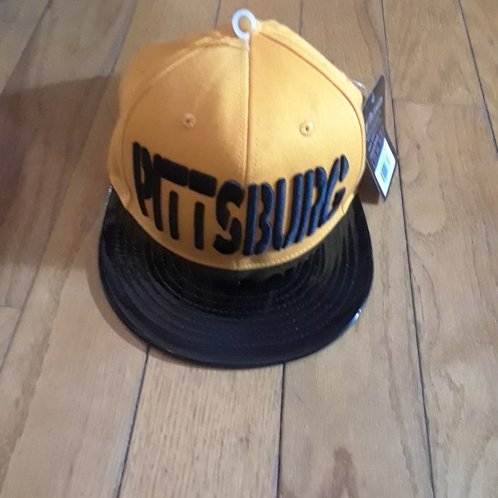 Men's snapback